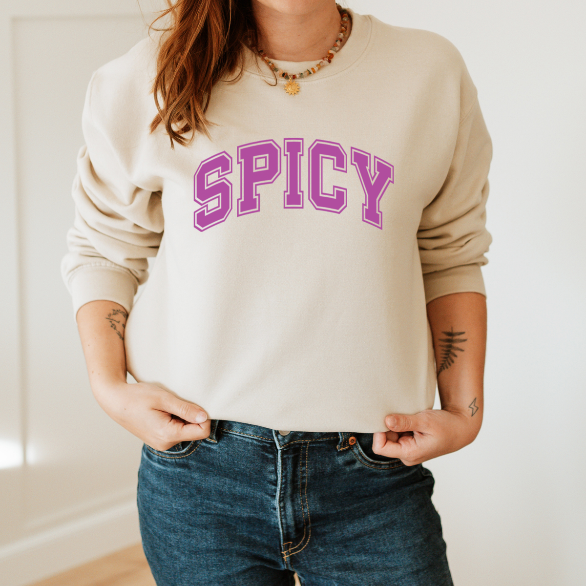 Spicy Sweatshirt - Sand or Black